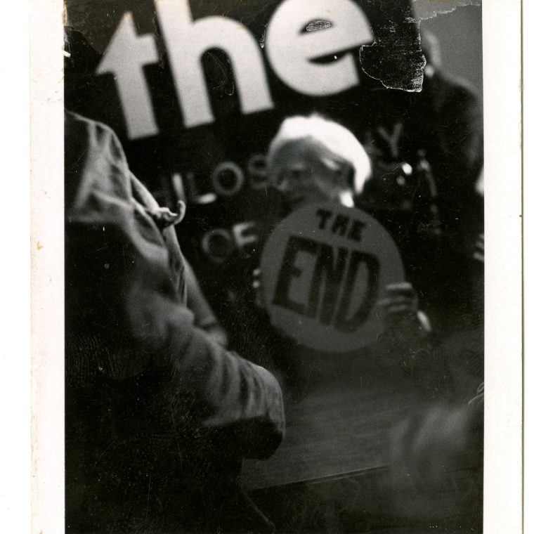 Andy Warhol booksigning, 1025 F Street N.W.; October 8, 1975. © Chris Earnshaw 