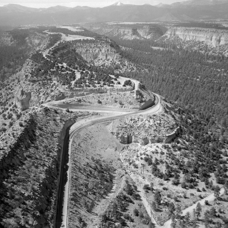 Road To Los Alamos 