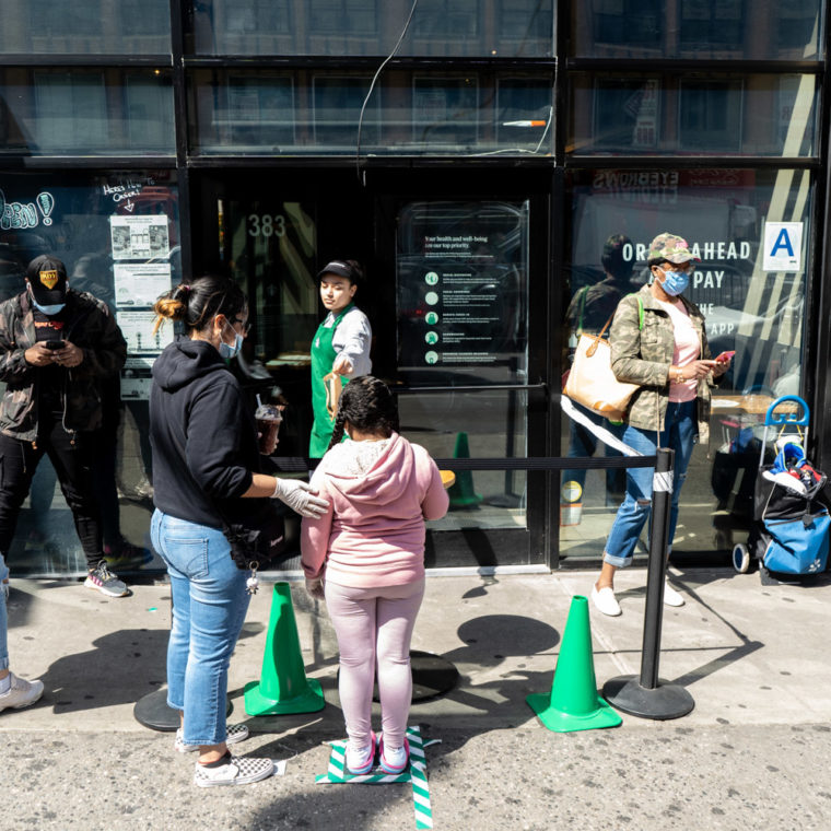 May 20, 2020: Starbucks reopens with near-contactless service by using the company’s app for orders and payment at 383 East 149th Street, Bronx, New York. © Camilo José Vergara 
