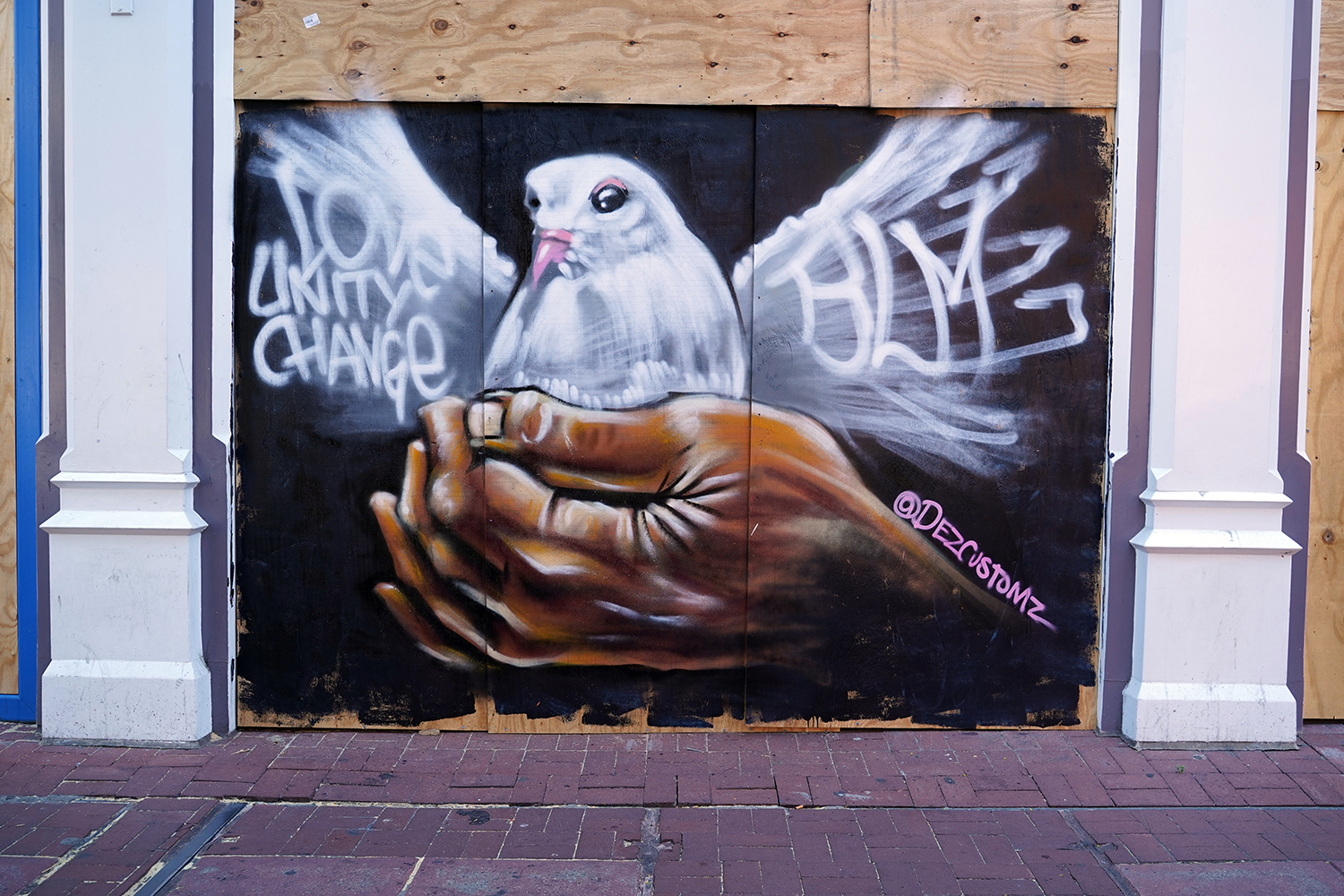 Gallery Place Murals 5: Peace Dove, by Dez Zambrano